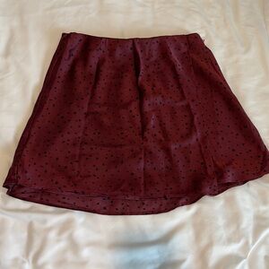 Abercrombie and Fitch women’s size M elastic band, faux silk, maroon and black
